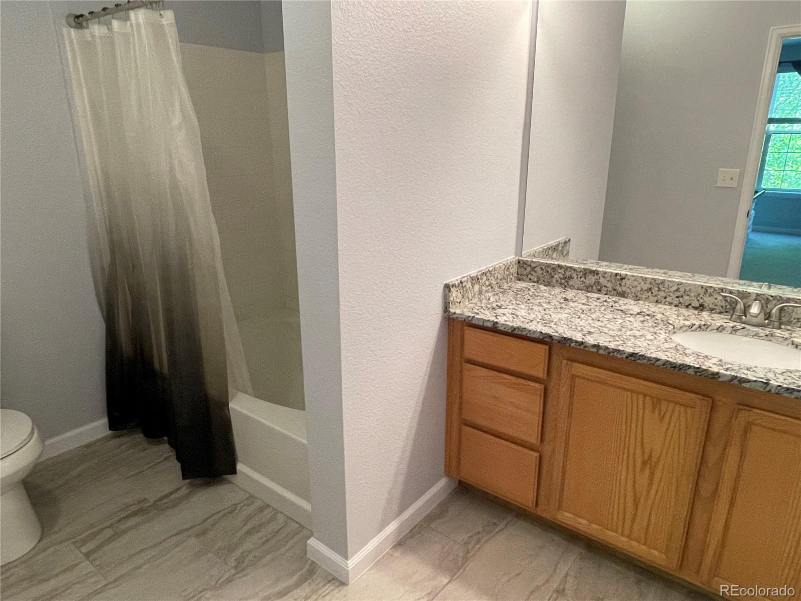 5726 N Genoa Way Unit: 10-205