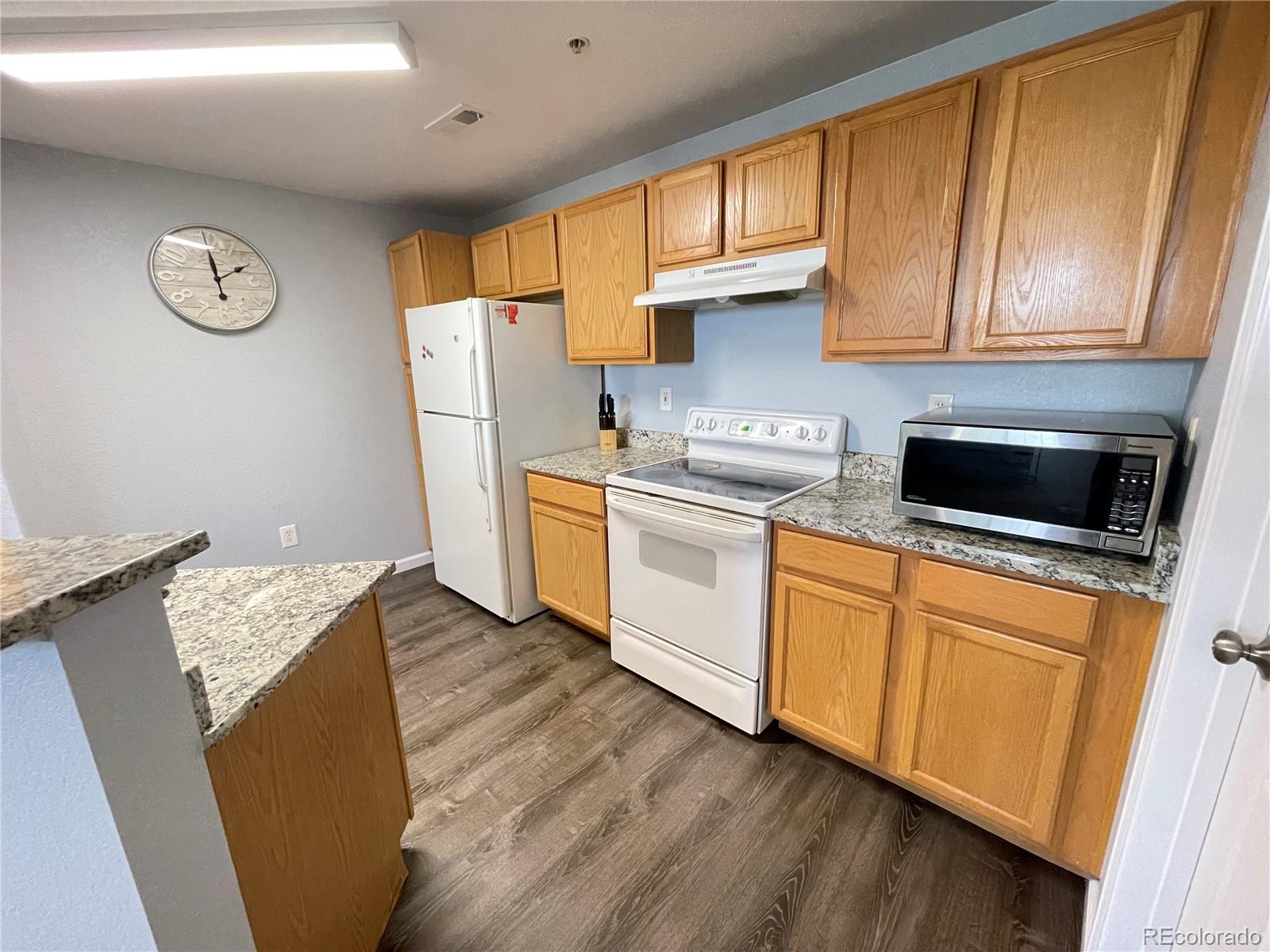 5726 N Genoa Way Unit: 10-205