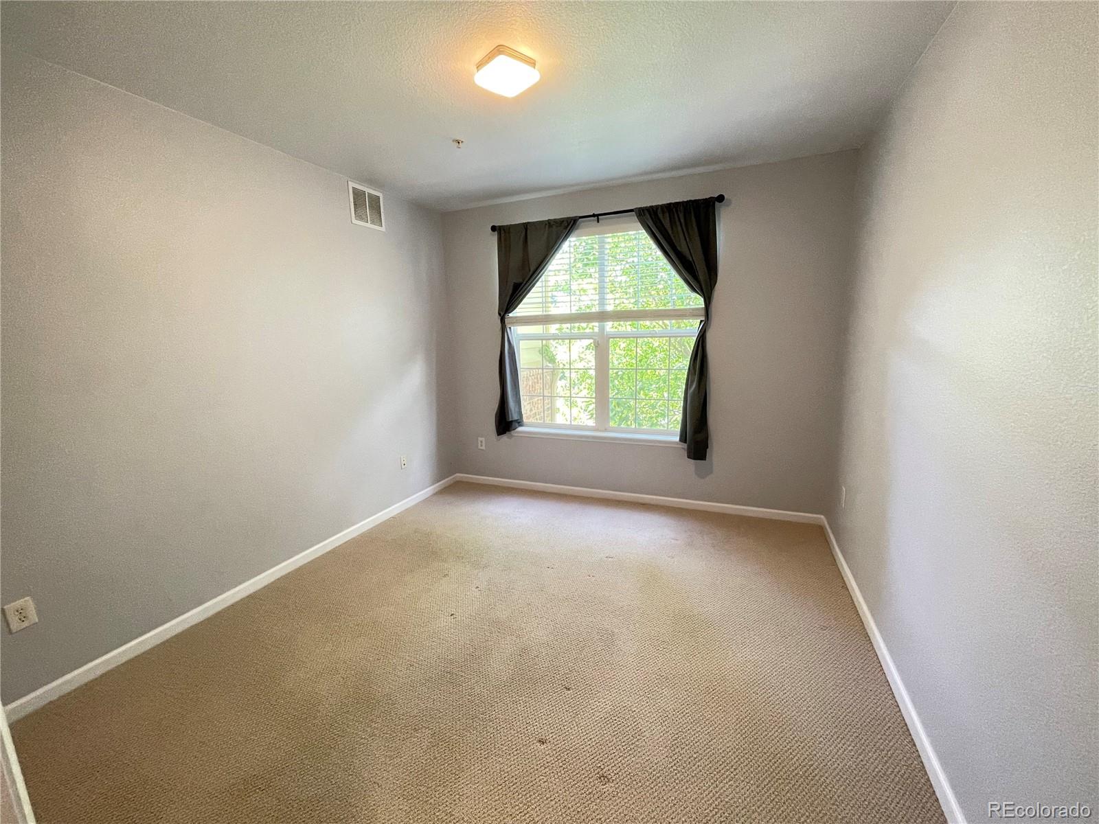 5726 N Genoa Way Unit: 10-205