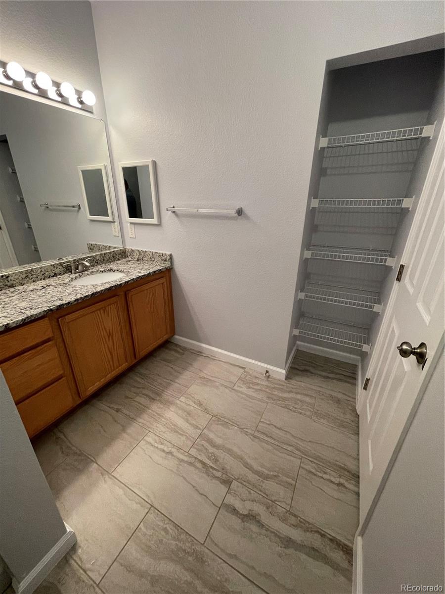 5726 N Genoa Way Unit: 10-205