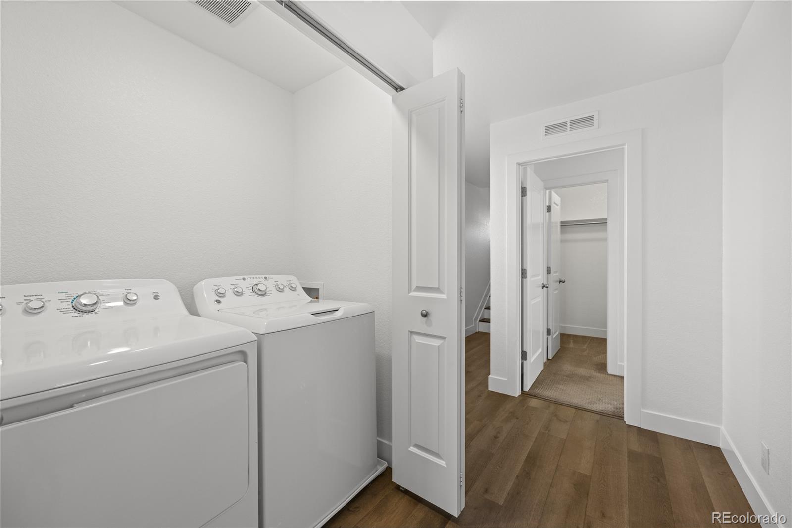 3054 N Speer Boulevard