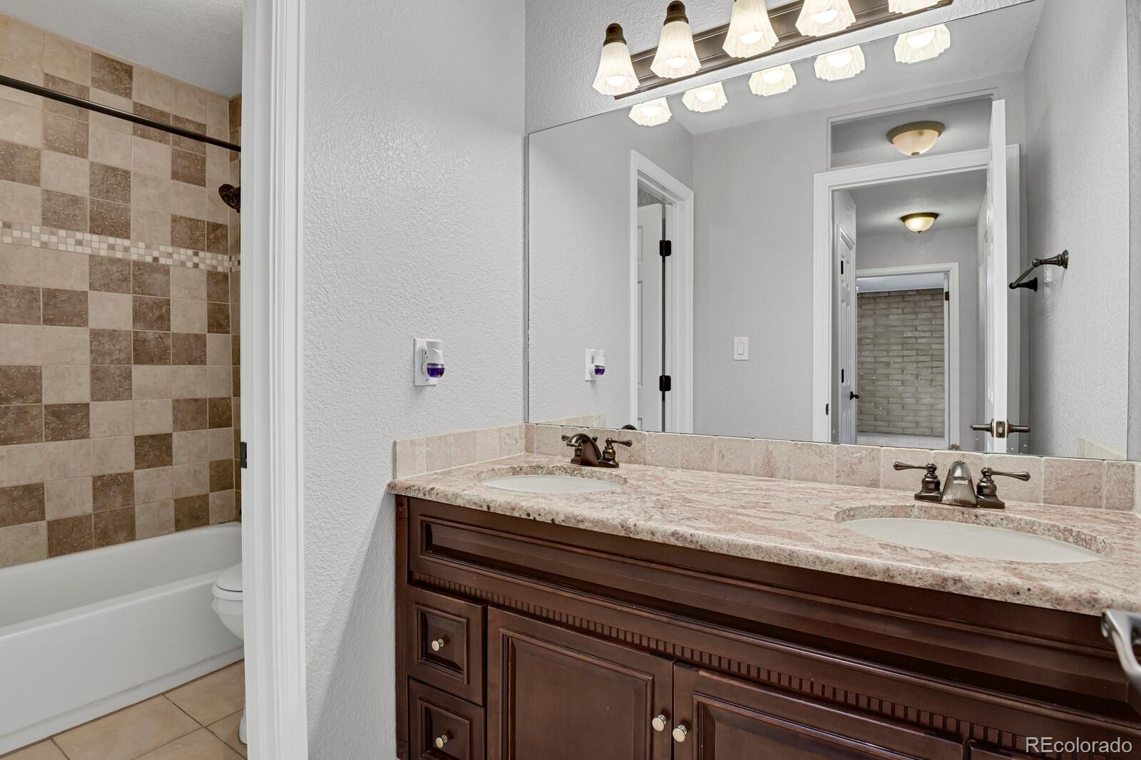 9696 E Kansas Circle Unit: 2