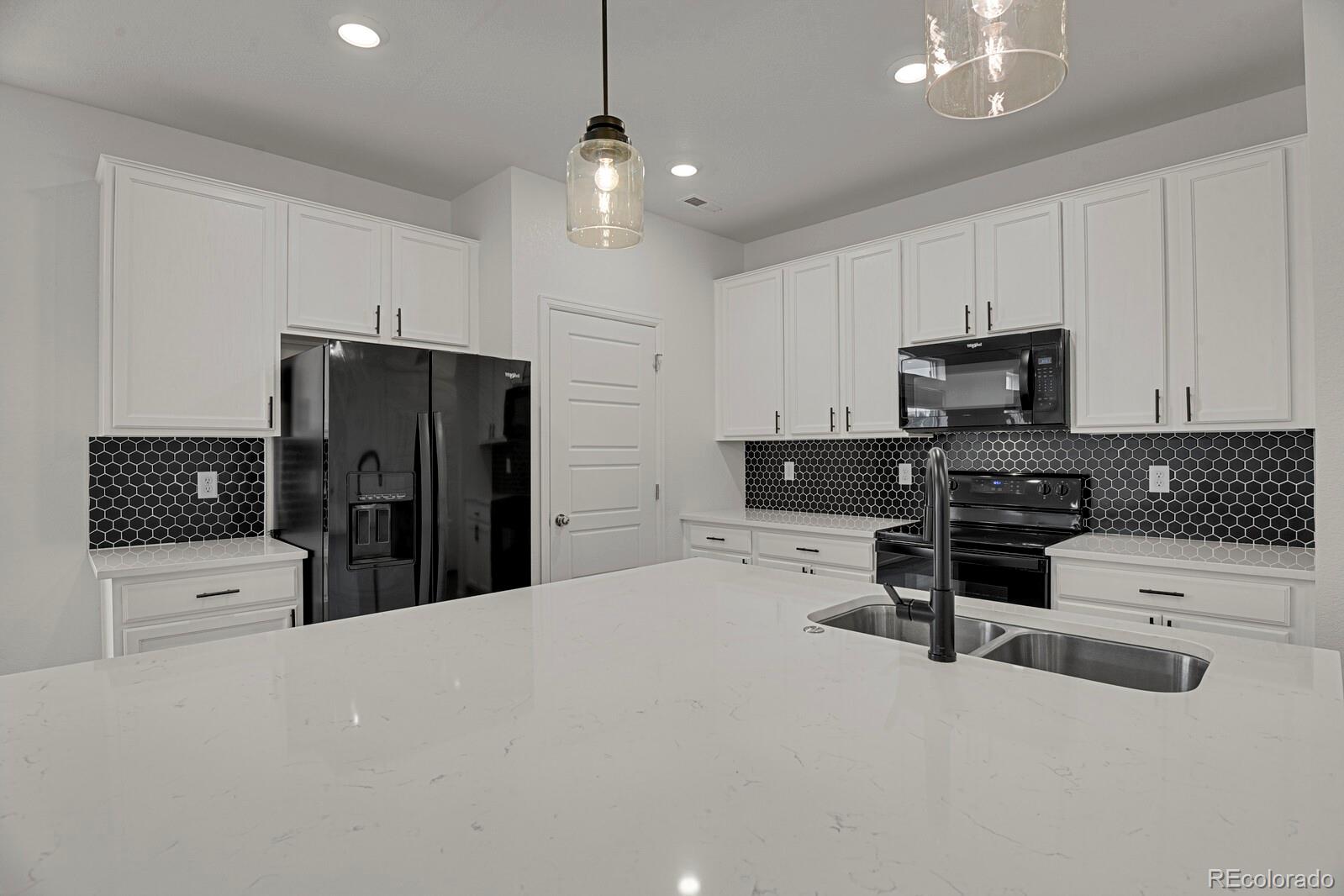 17852 E 103rd Avenue