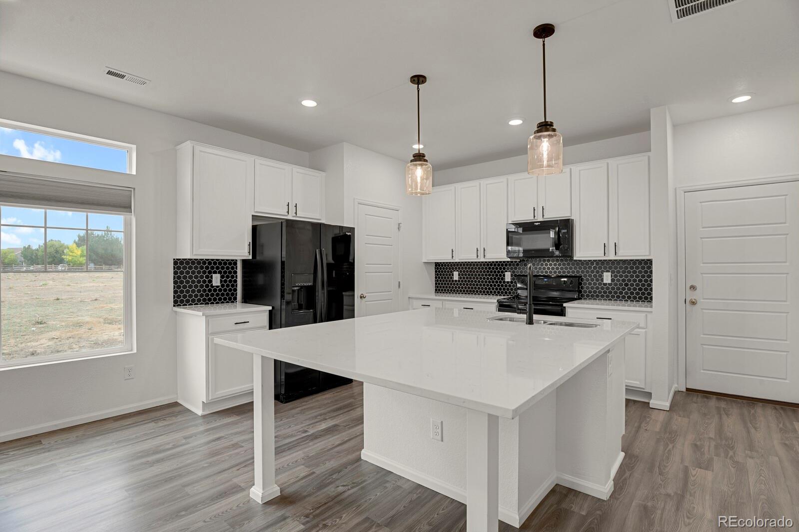 17852 E 103rd Avenue