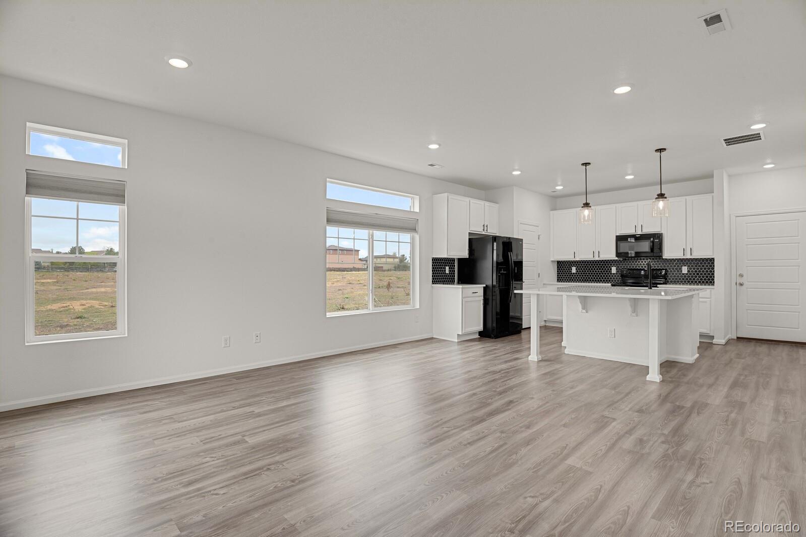 17852 E 103rd Avenue