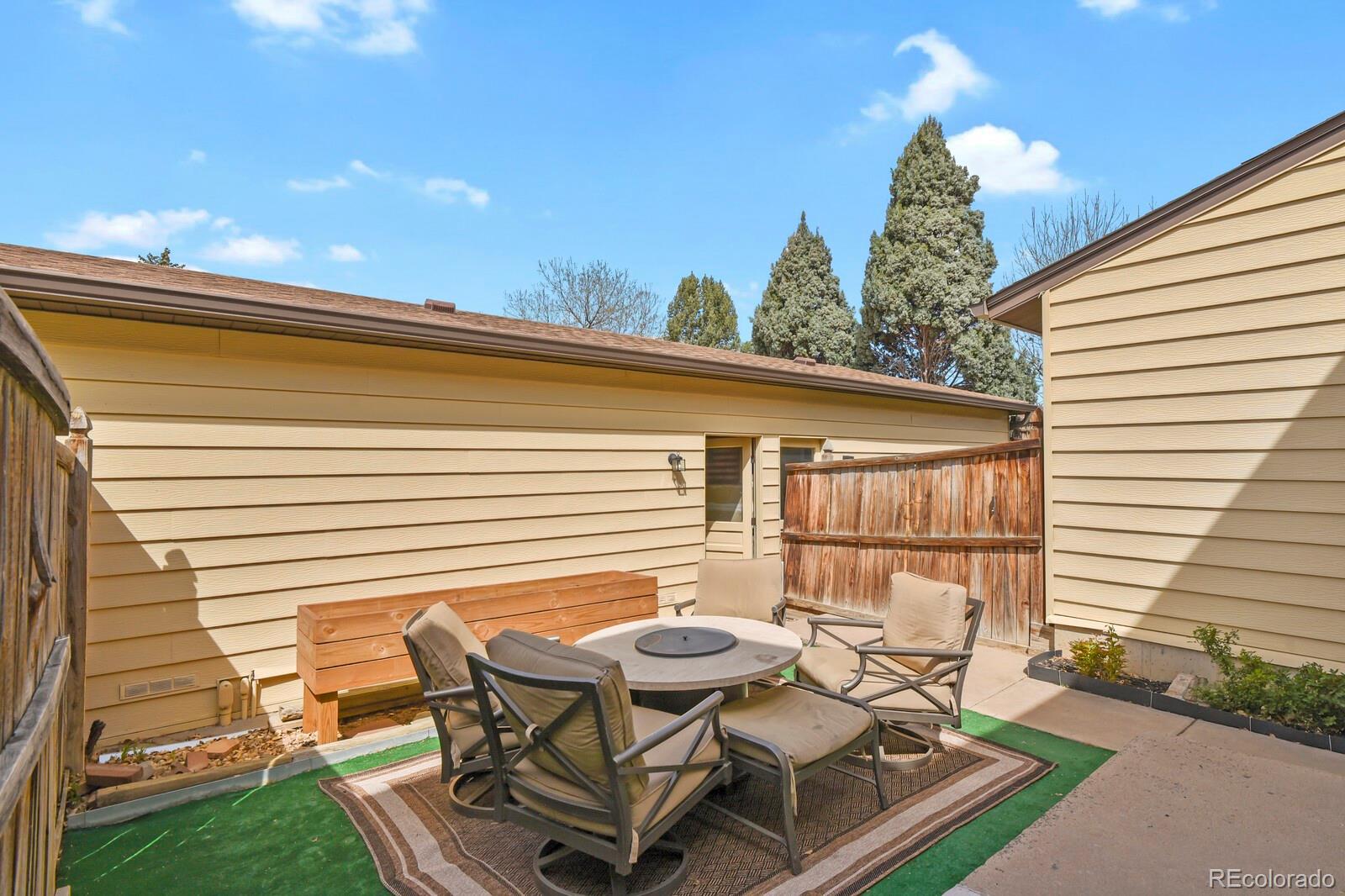 3501 S Kittredge Street Unit: B