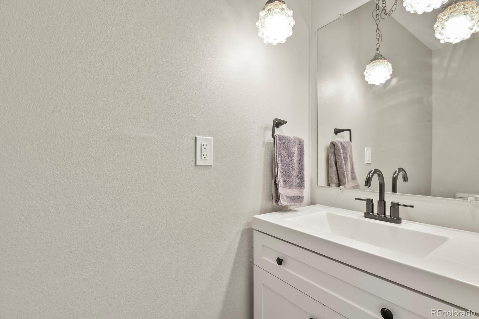 3501 S Kittredge Street Unit: B