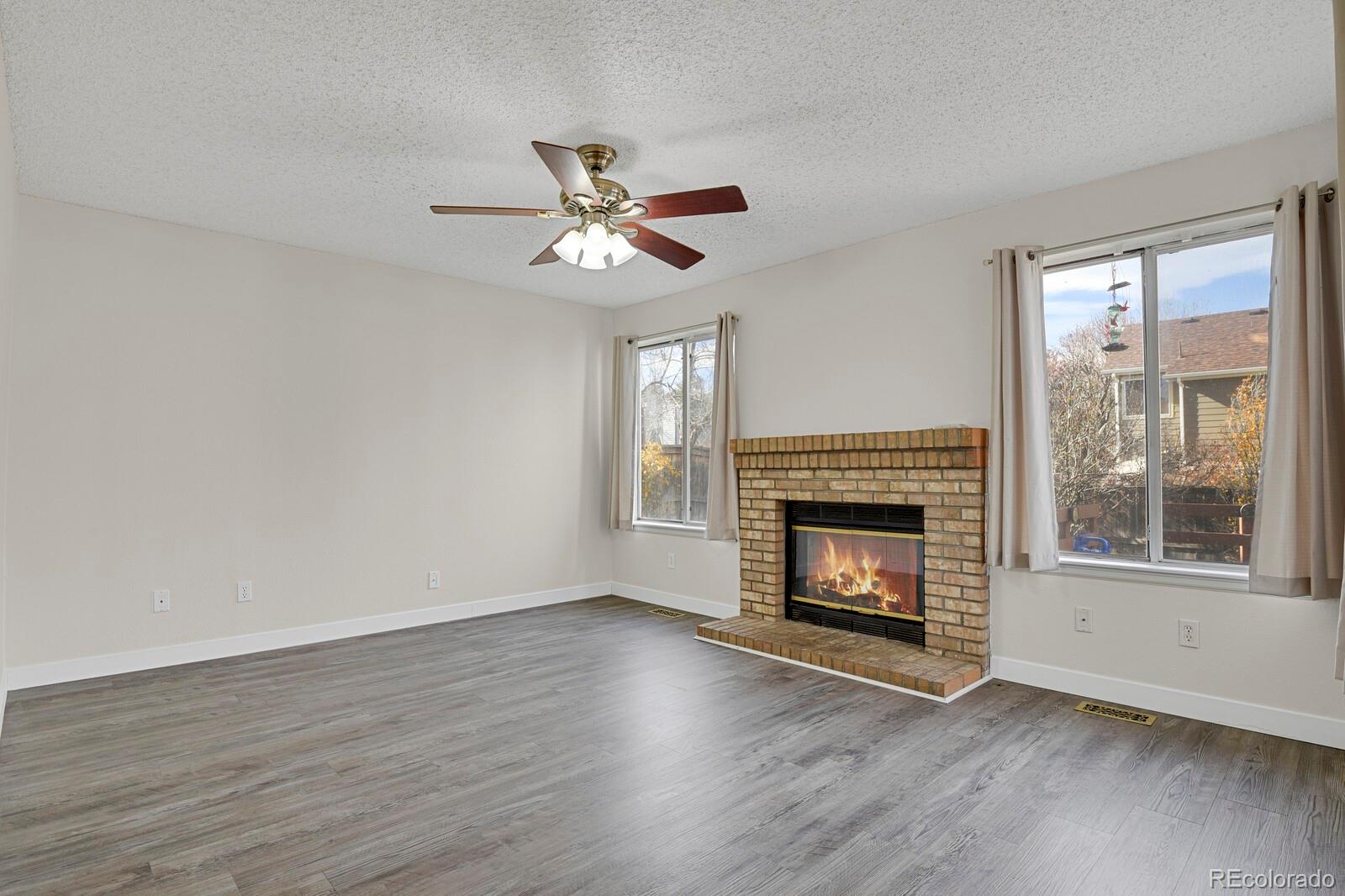 8363 Sunnyside Court