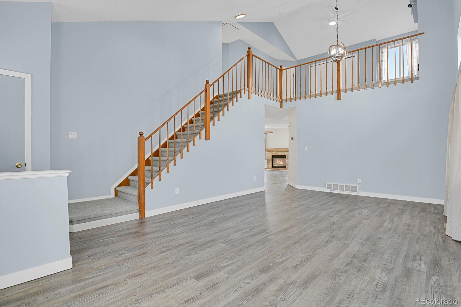 8363 Sunnyside Court