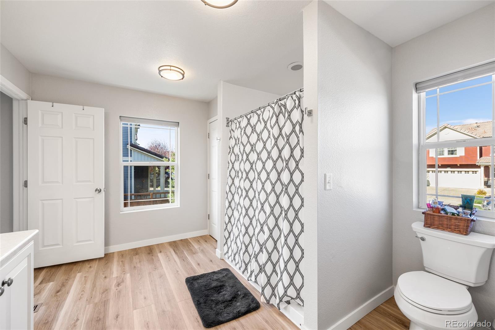 4000 Alcazar Drive