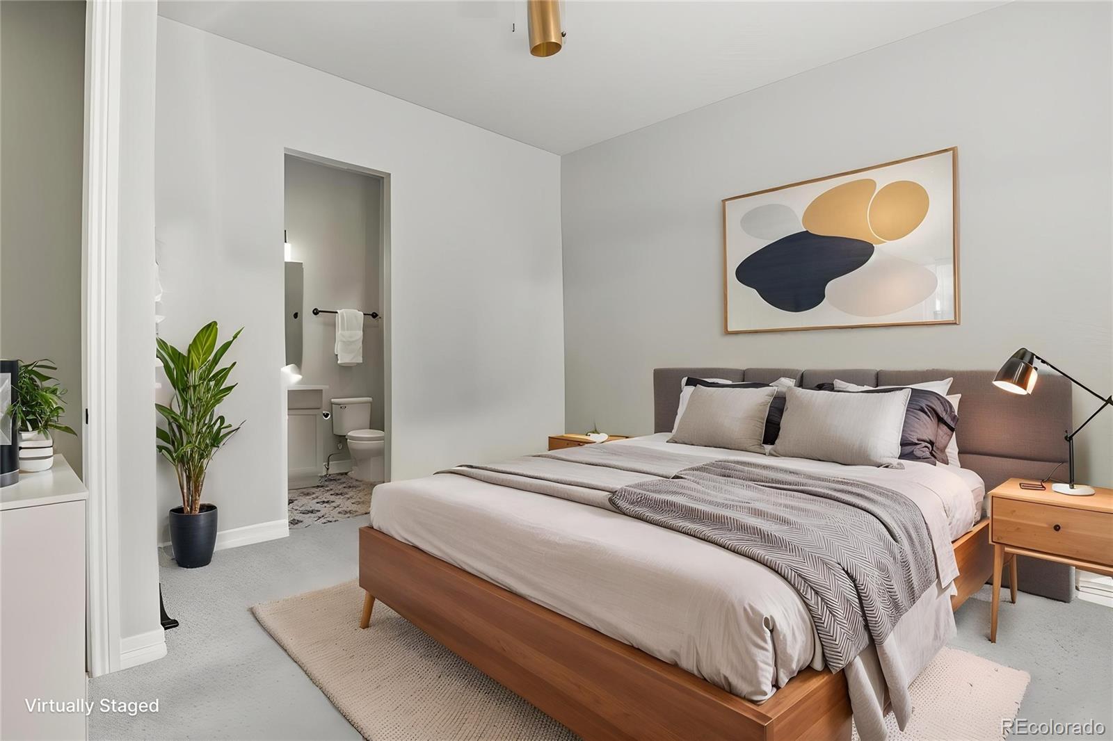 27500 E Lakeview Drive