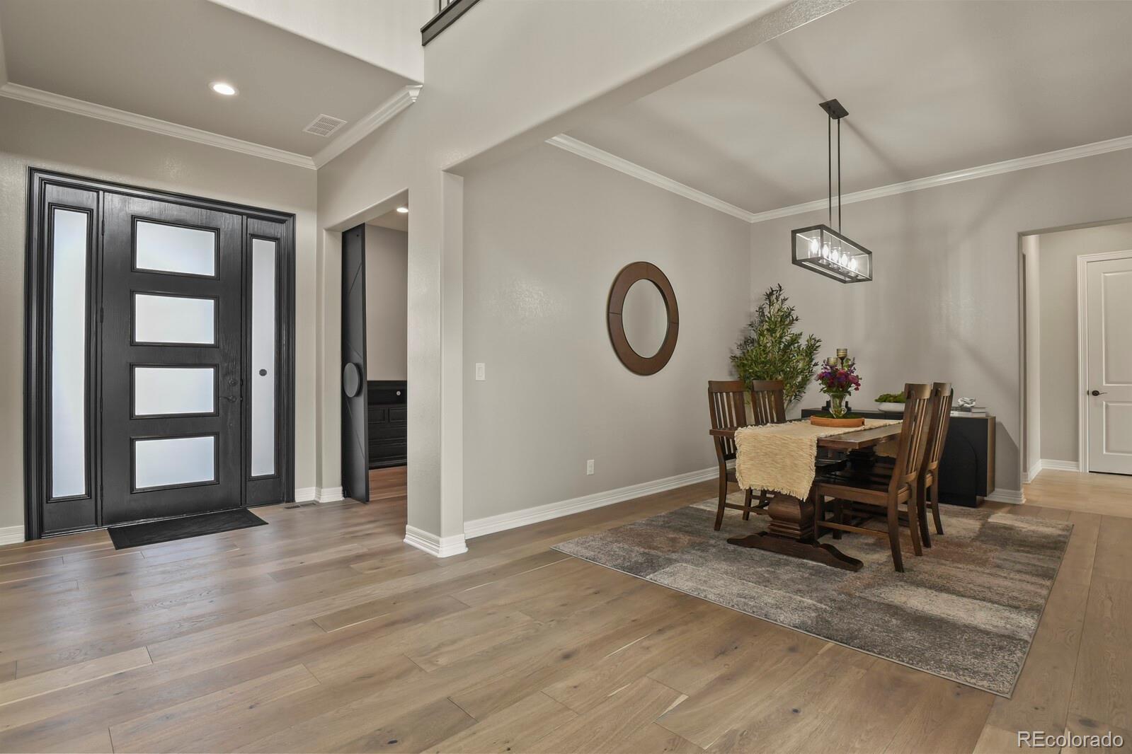 27500 E Lakeview Drive