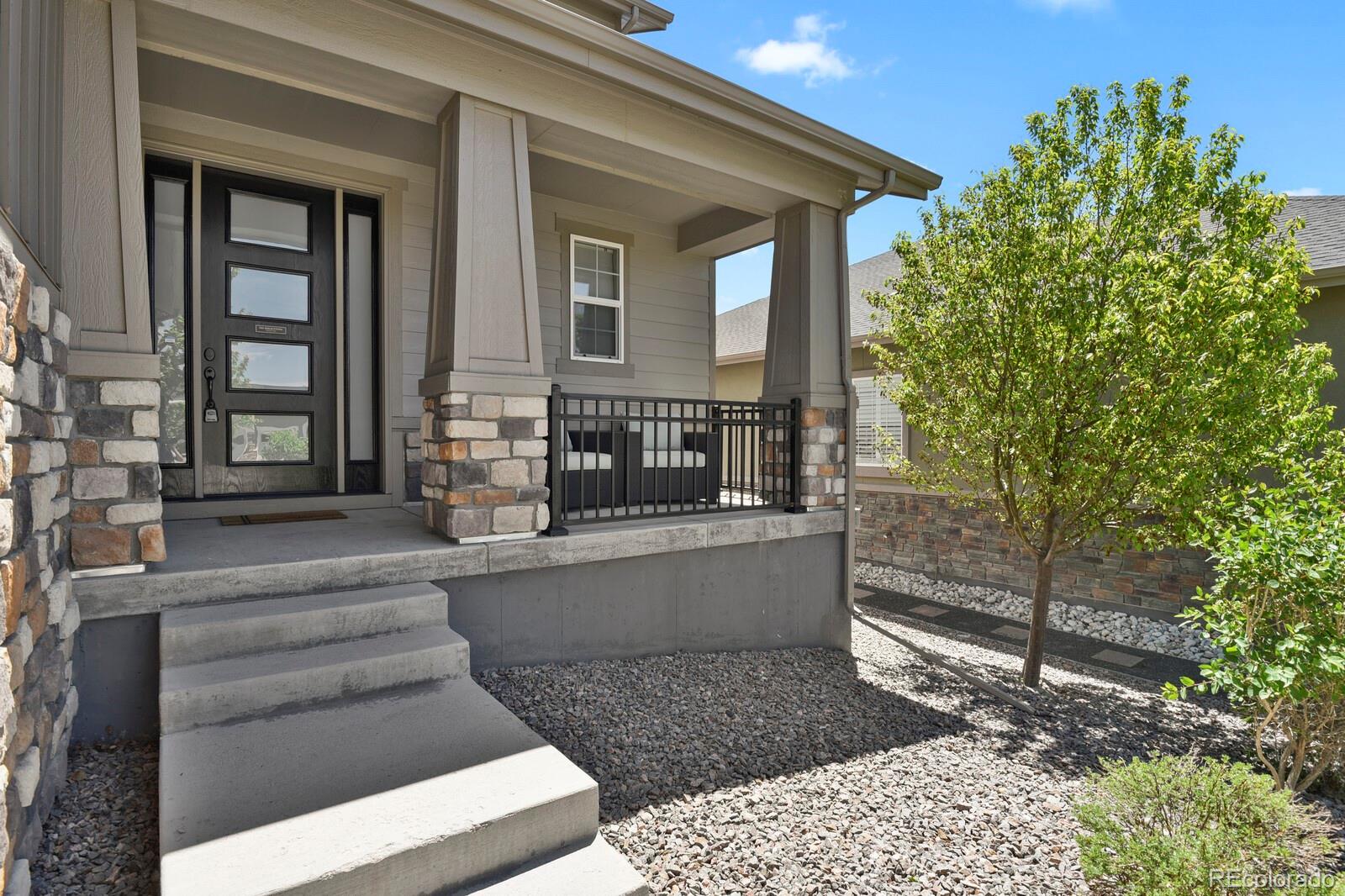 27500 E Lakeview Drive