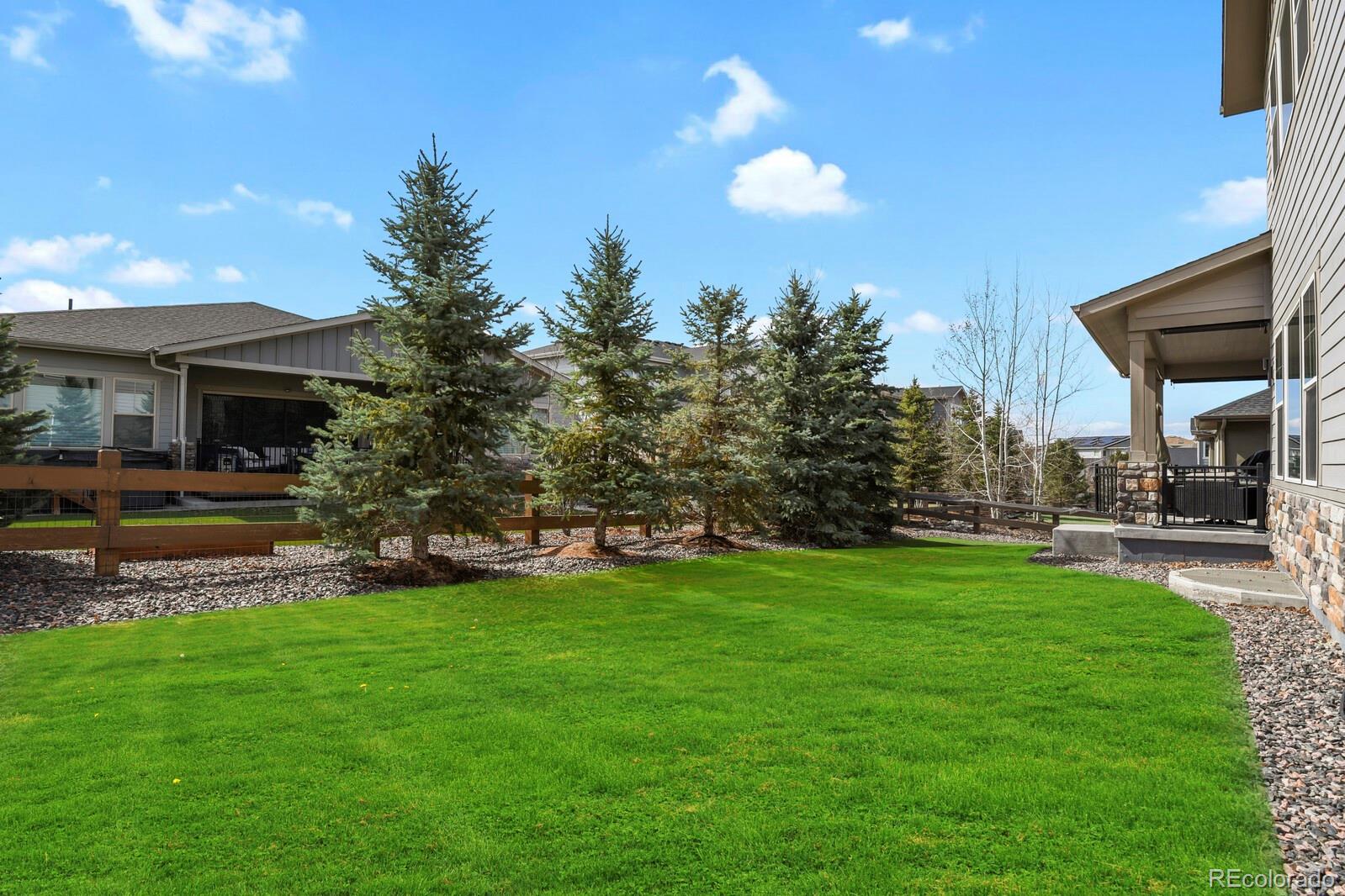 27500 E Lakeview Drive