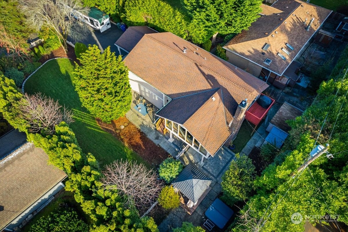 8435 NE 178th Street