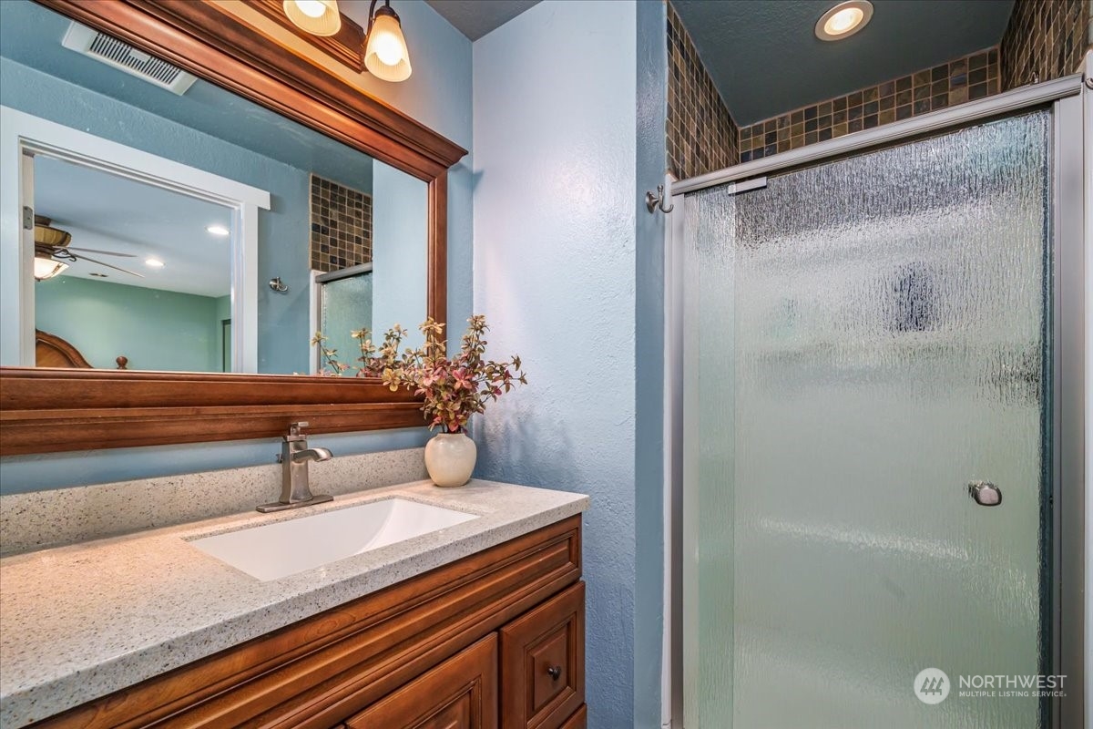 8435 NE 178th Street