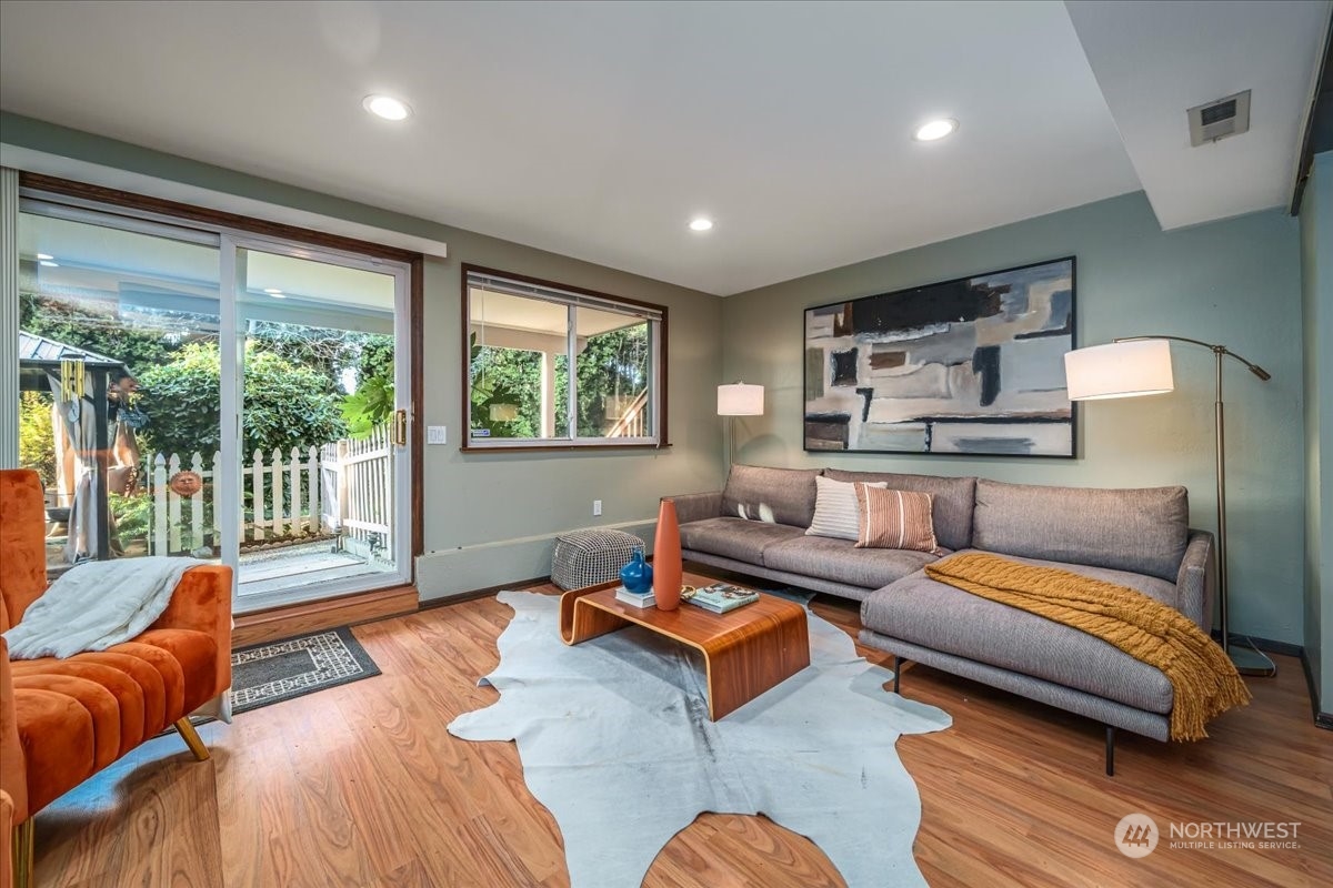 8435 NE 178th Street