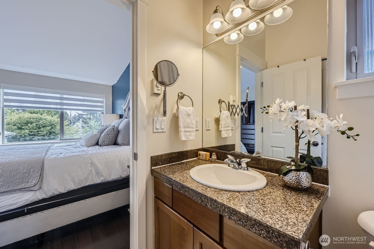 8700 Mary Avenue NW Unit: A