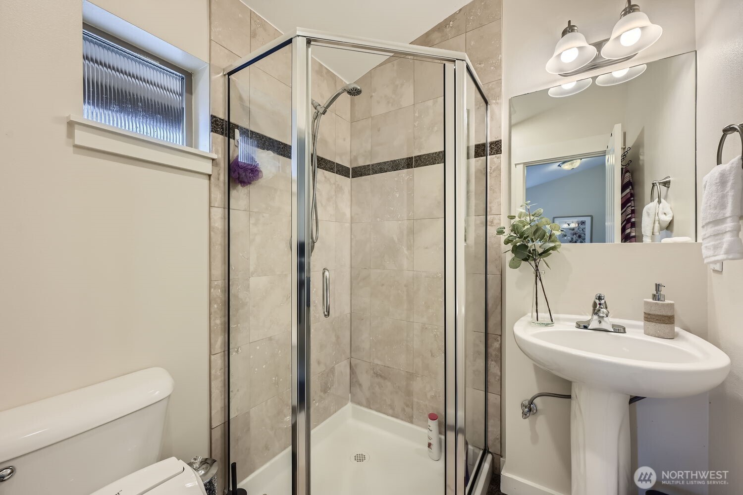 8700 Mary Avenue NW Unit: A