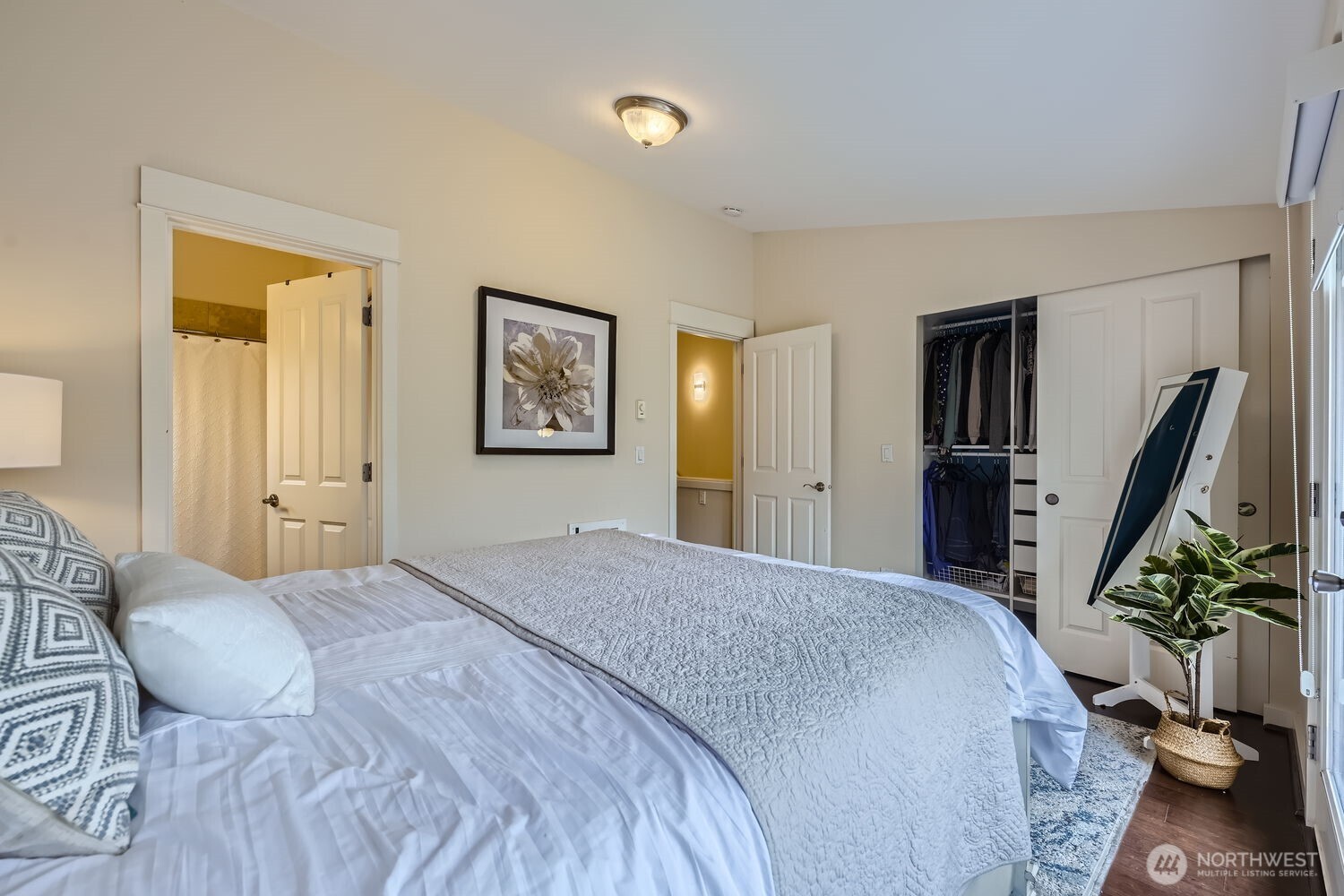 8700 Mary Avenue NW Unit: A
