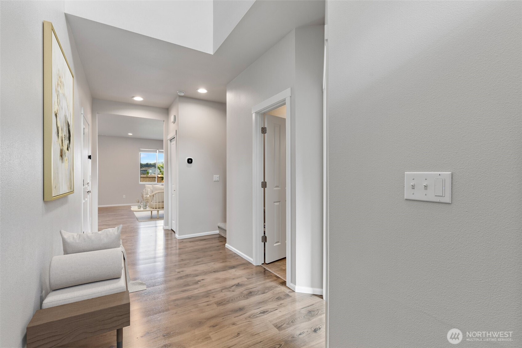 10401 Skyline Avenue