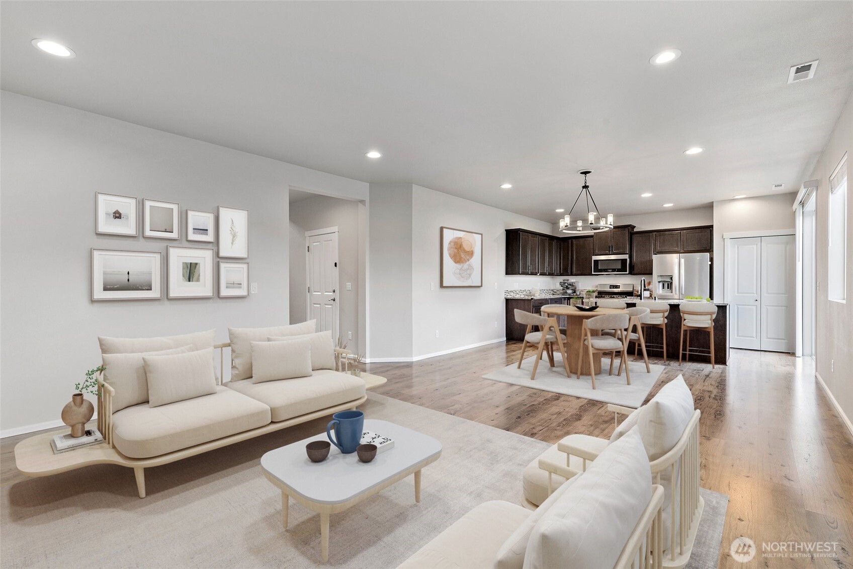 10401 Skyline Avenue