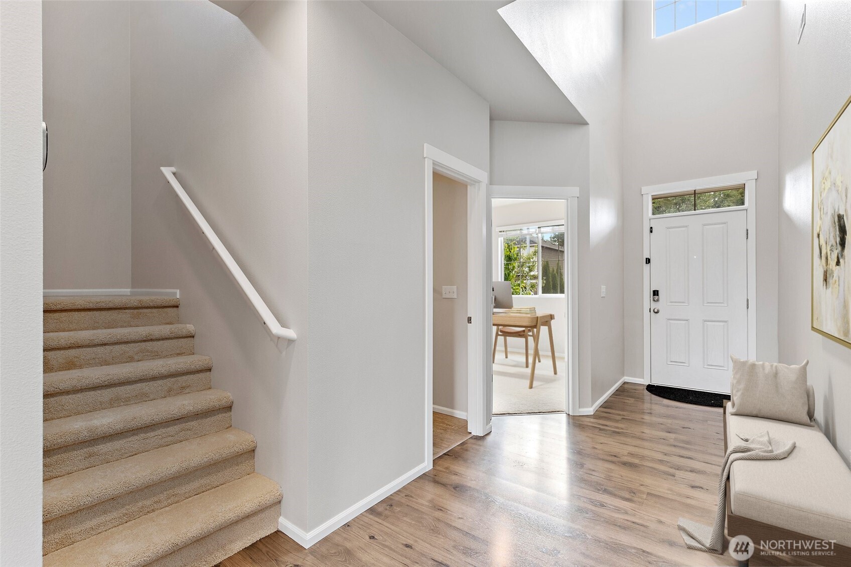 10401 Skyline Avenue