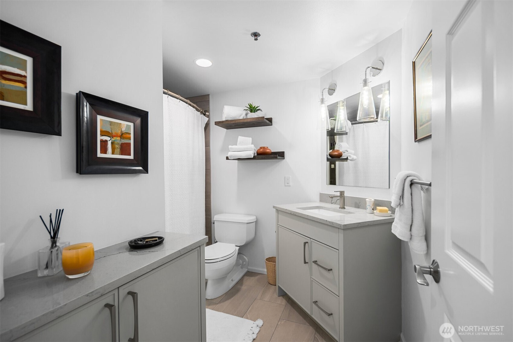 177 107th Avenue NE Unit: 1906