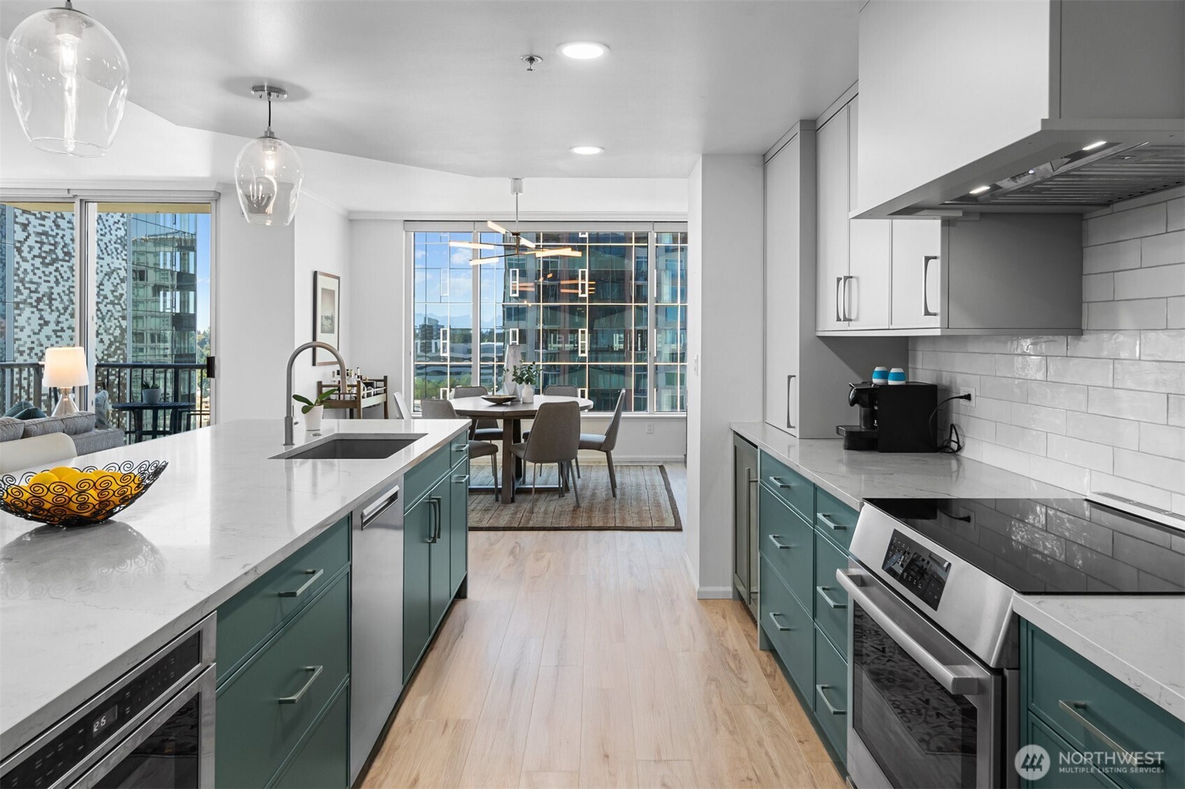 177 107th Avenue NE Unit: 1906