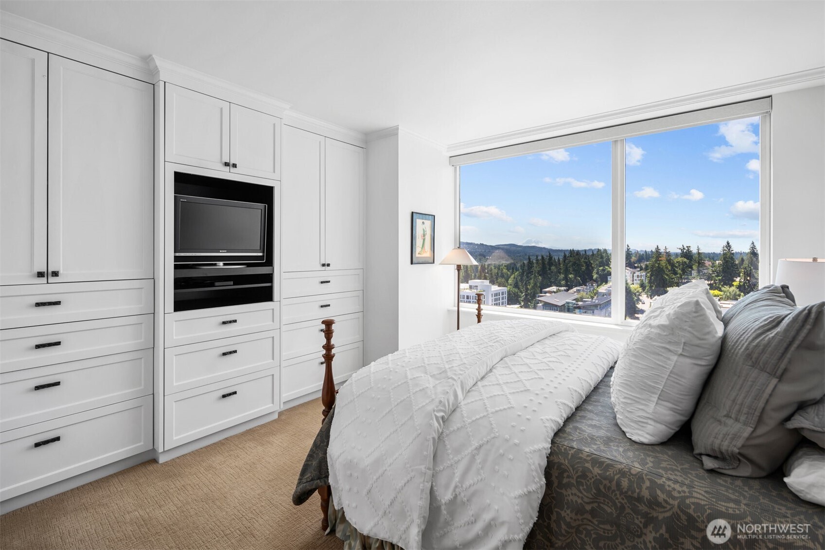 177 107th Avenue NE Unit: 1906
