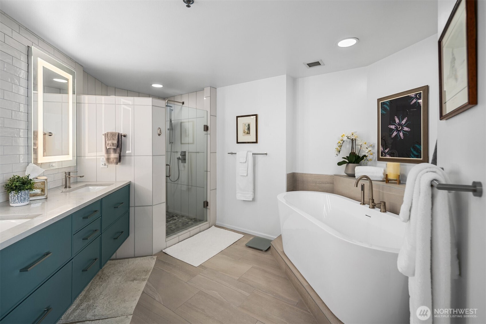 177 107th Avenue NE Unit: 1906