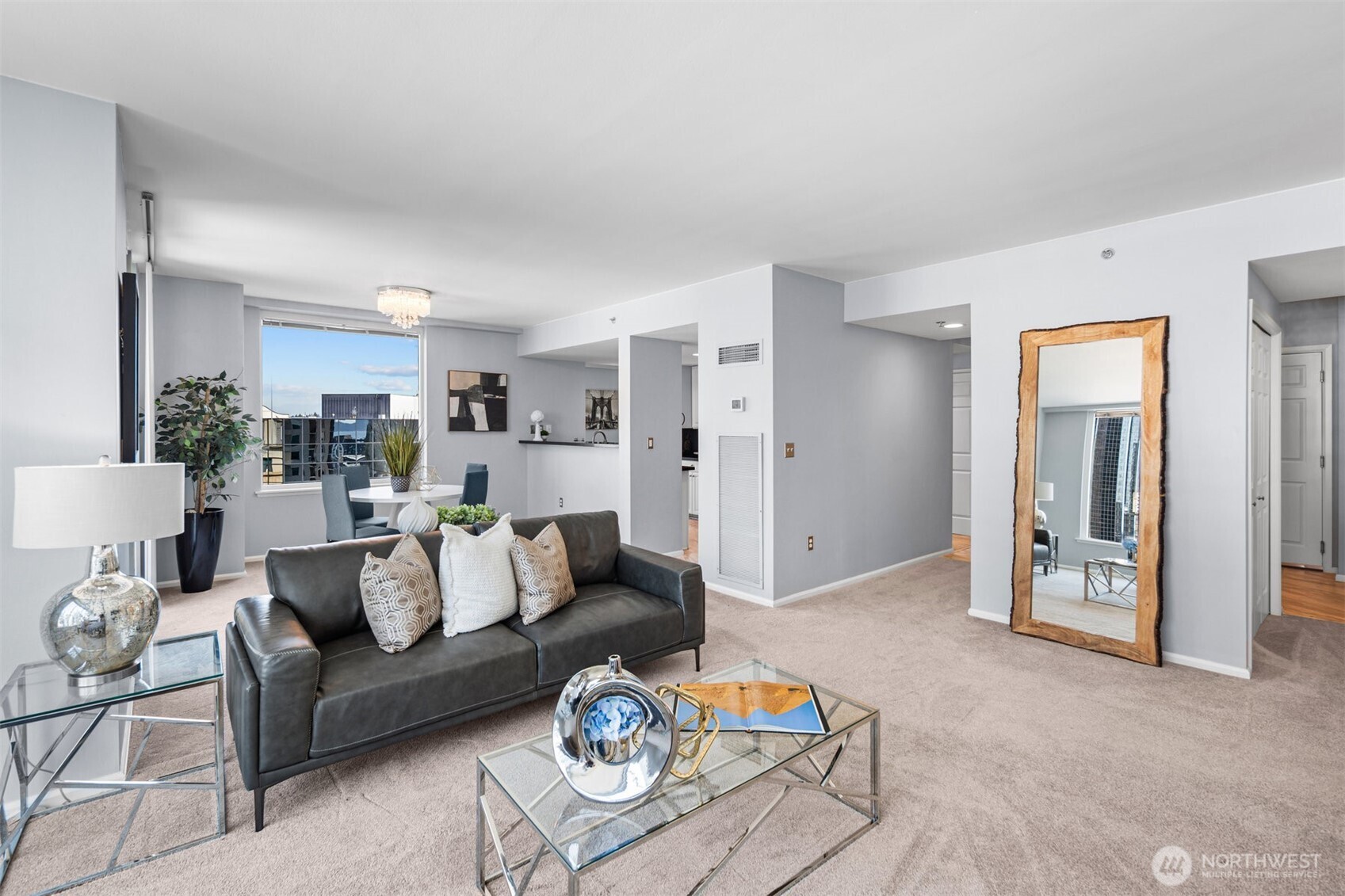 177 107th Avenue NE Unit: 1702