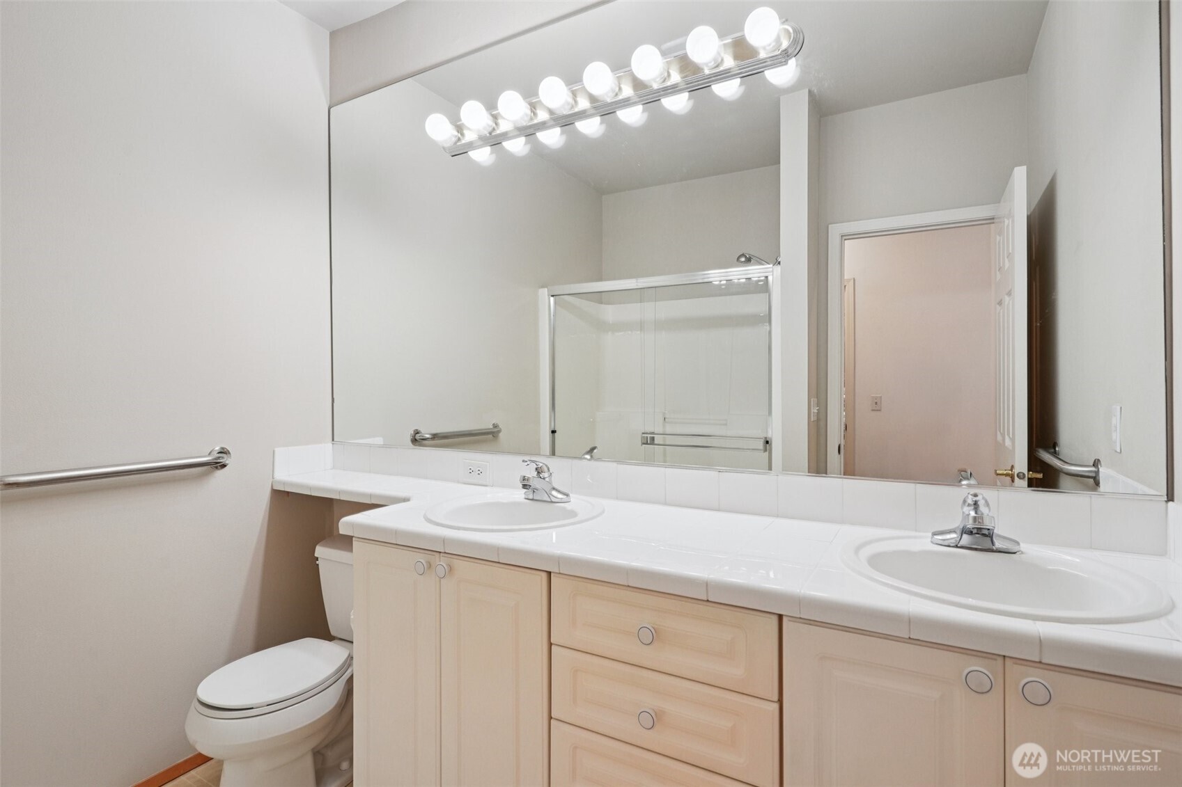 12712 Admiralty Way Unit: C-206