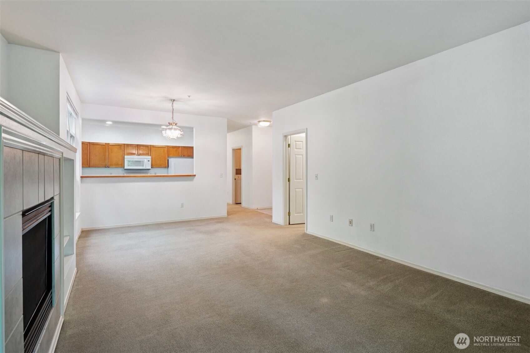 12712 Admiralty Way Unit: C-206