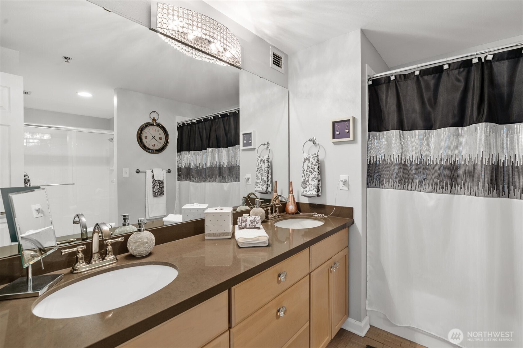 177 107th Avenue NE Unit: 720