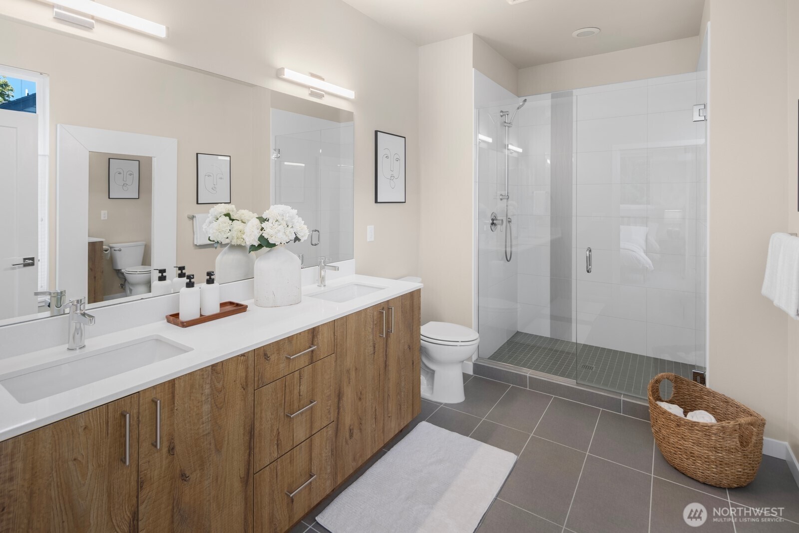 1523 NE 172nd Street