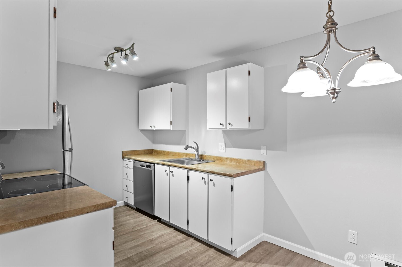 236 S 152nd Street Unit: A104