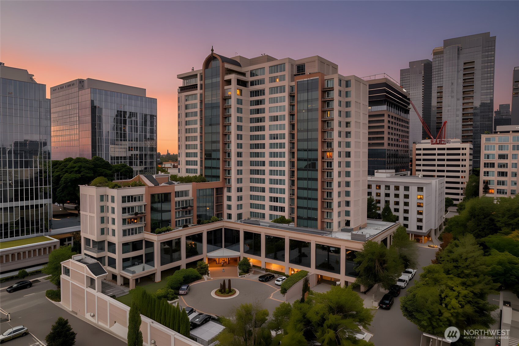 177 107th Avenue NE Unit: 1702