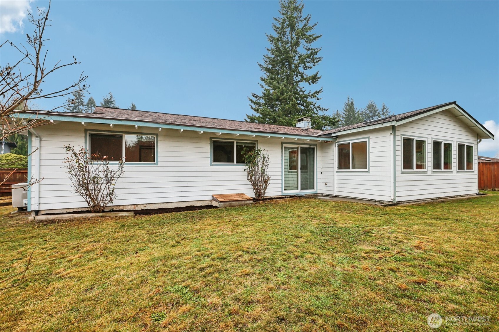 2530 Panaview Boulevard