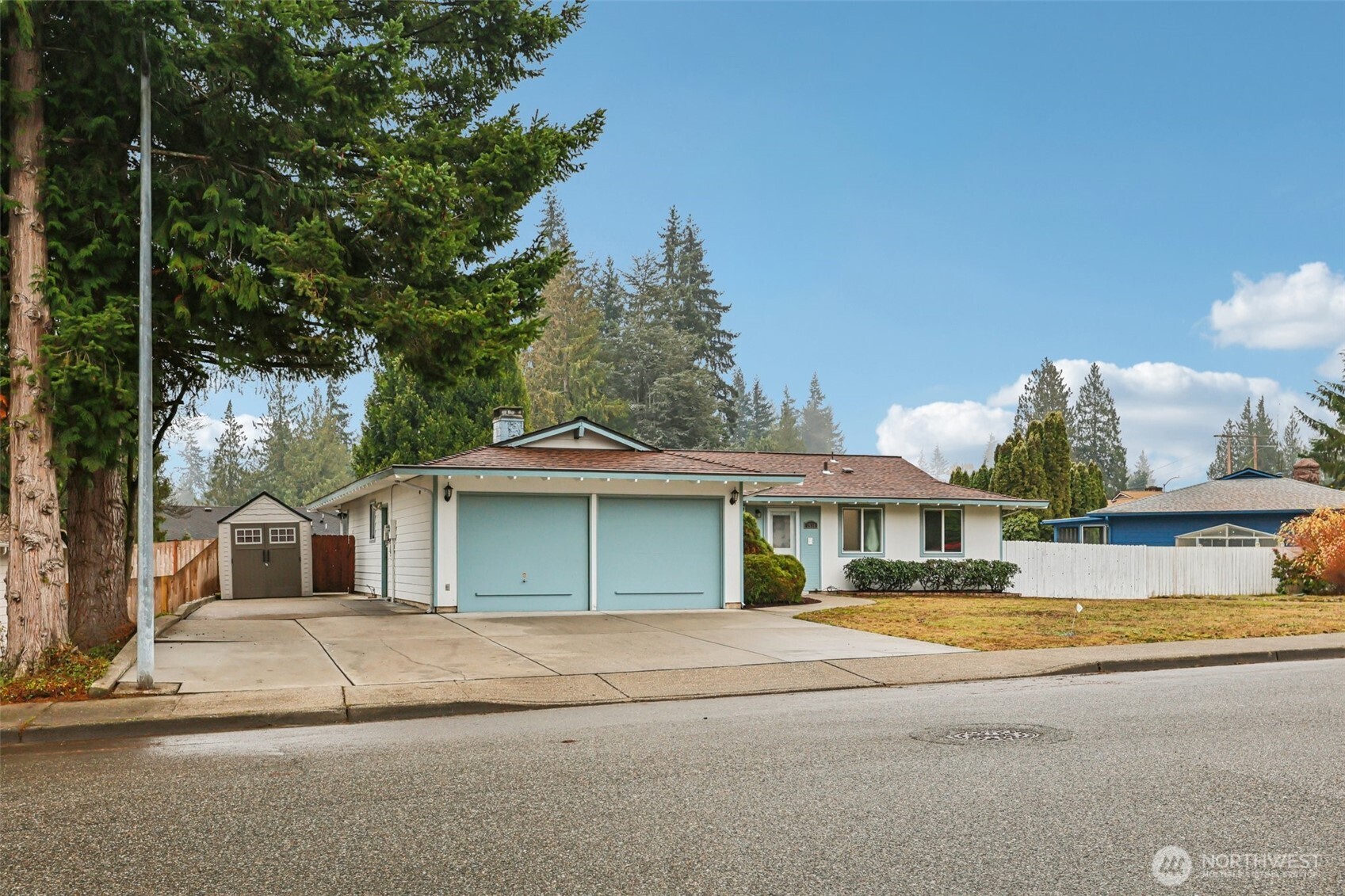 2530 Panaview Boulevard