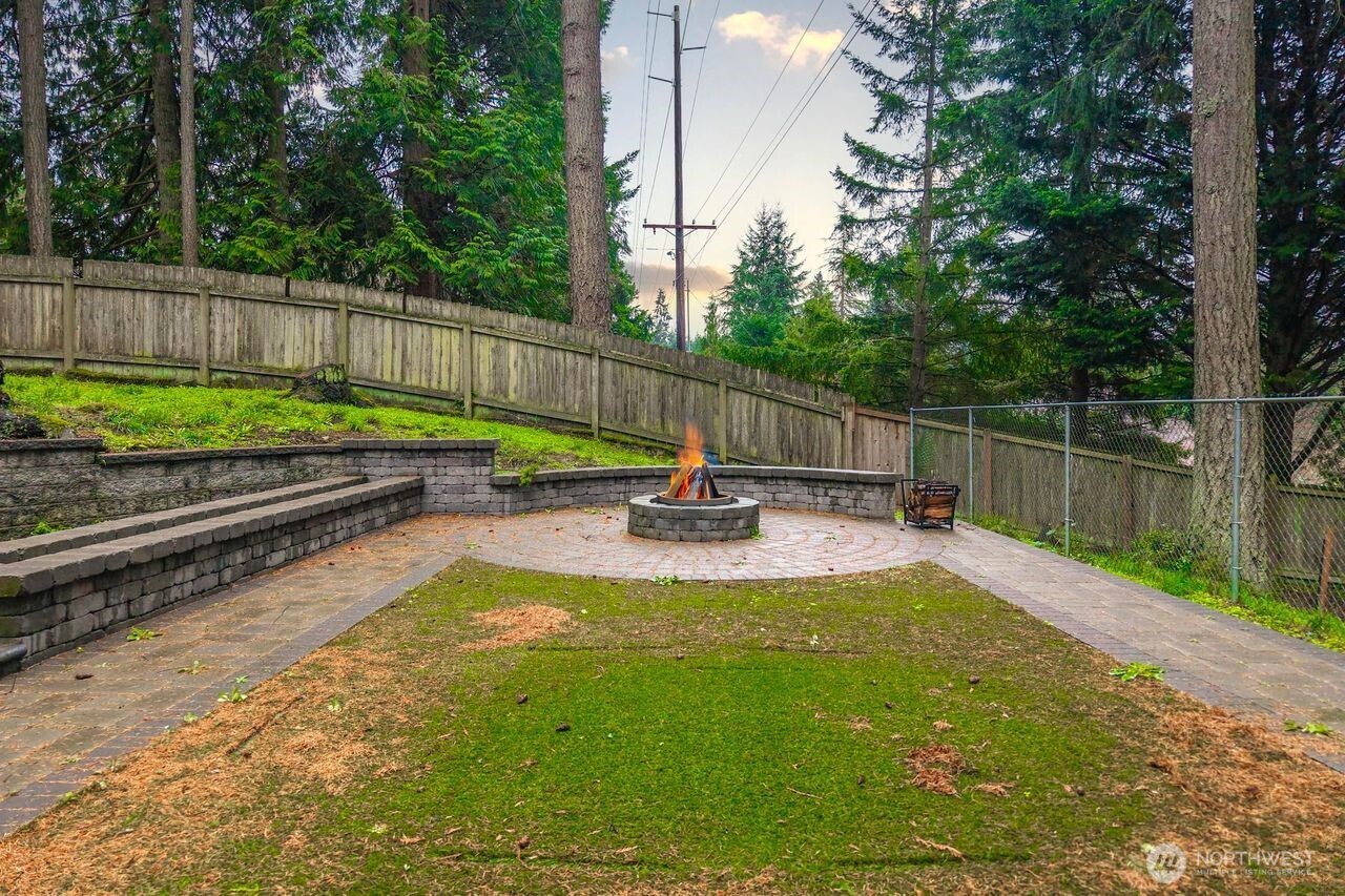 12391 S Keyport Road NE