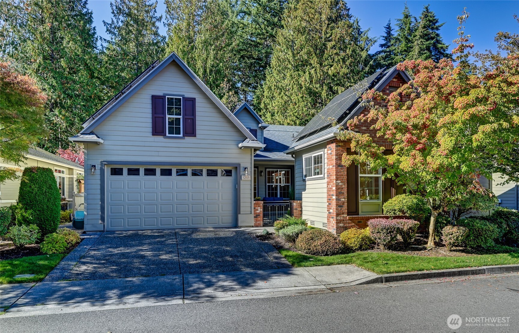 12115 Big Leaf Way NE