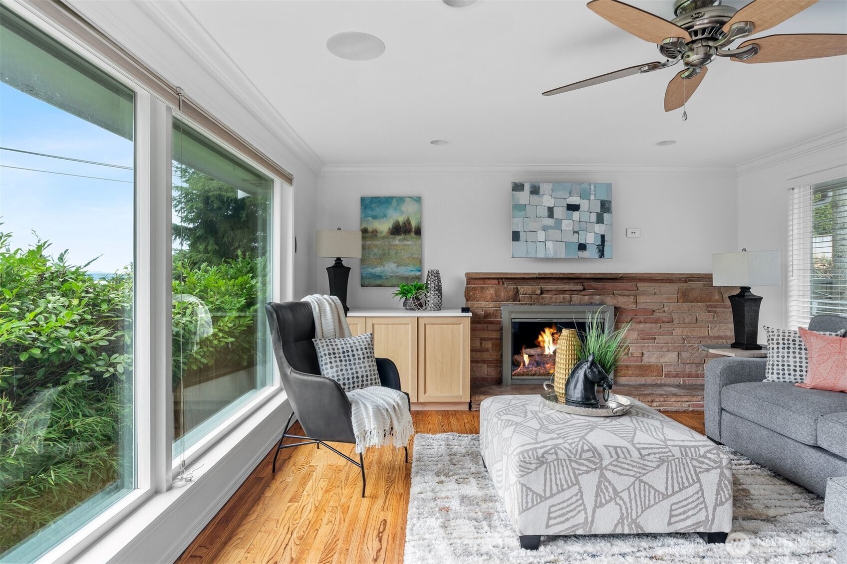 15612 38th Avenue NE