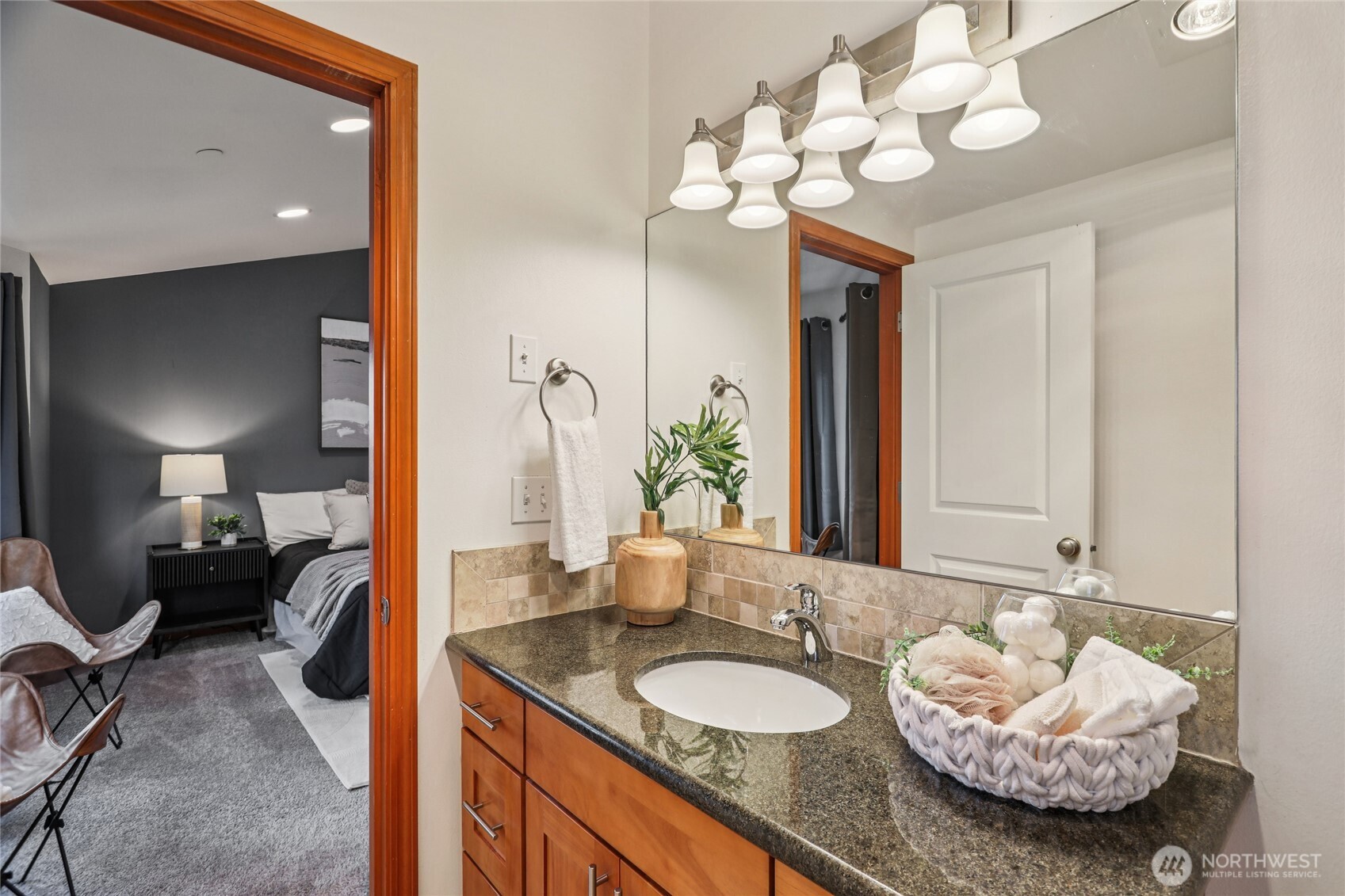 14539 32nd Avenue NE Unit: A