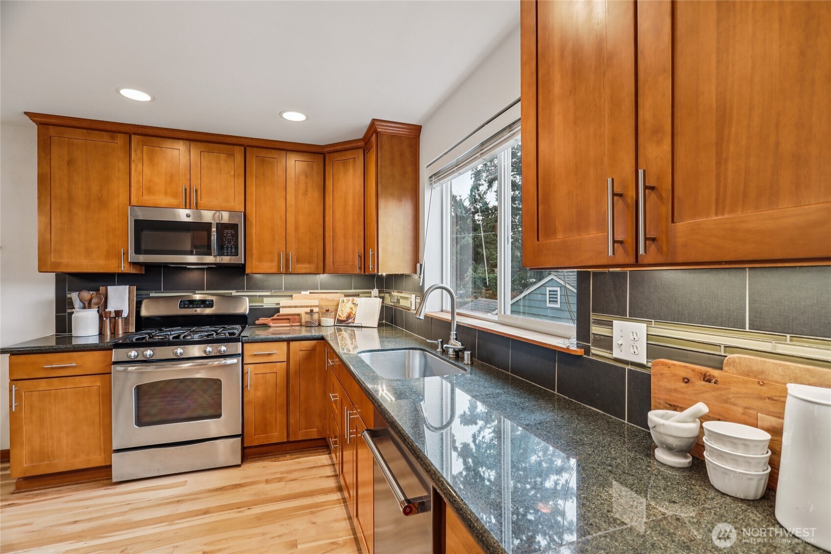 14539 32nd Avenue NE Unit: A
