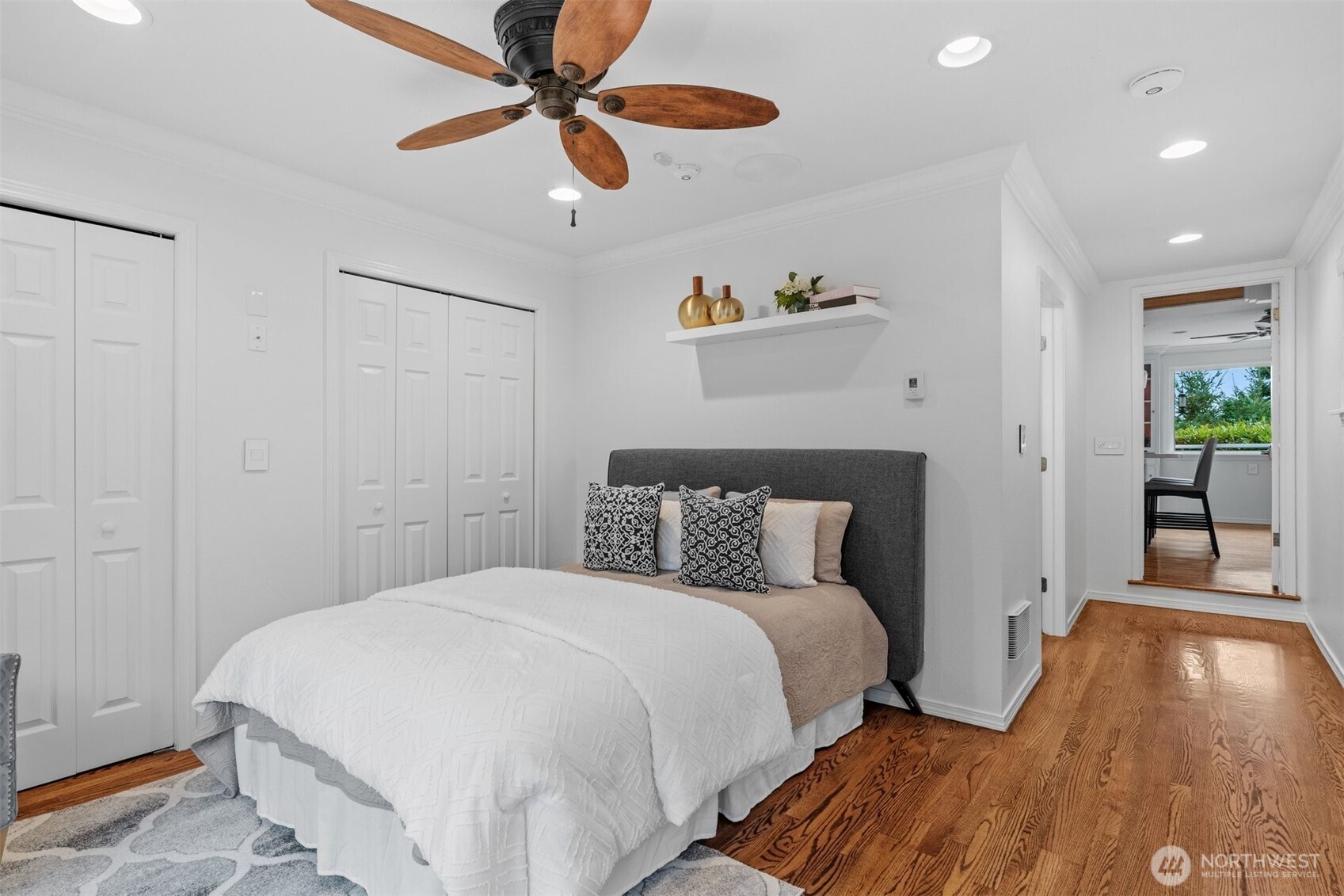 15612 38th Avenue NE