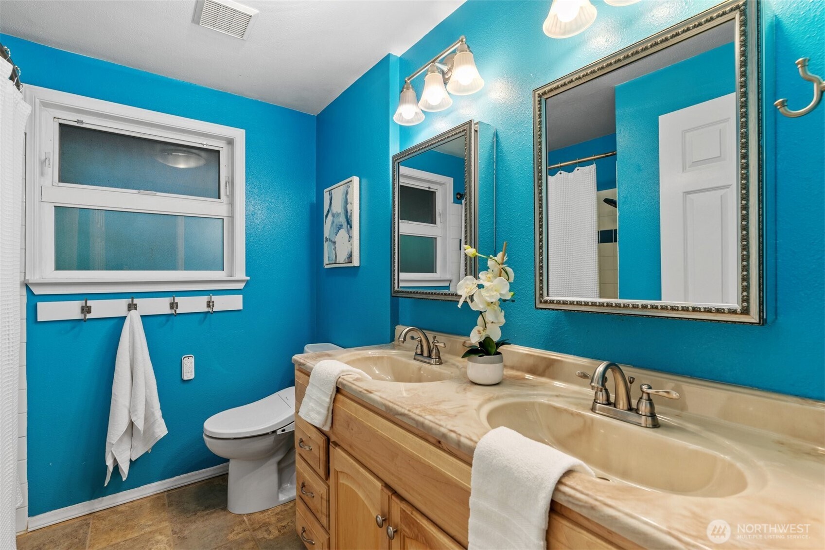 15612 38th Avenue NE