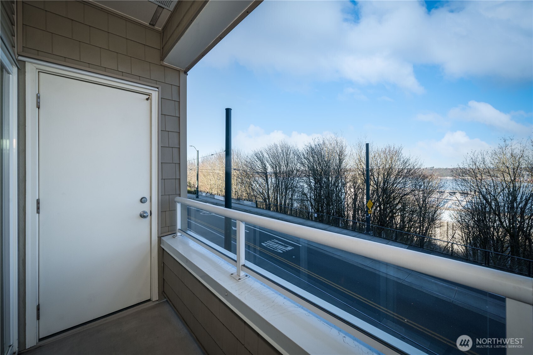 1 Broadway Unit: 211