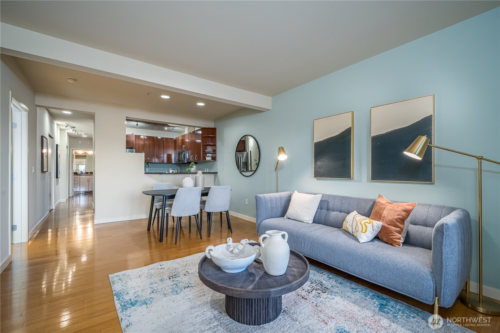 1 Broadway Unit: 211
