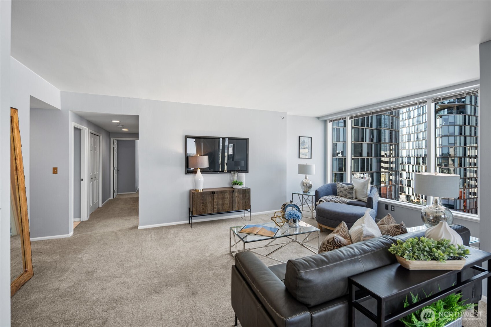 177 107th Avenue NE Unit: 1702